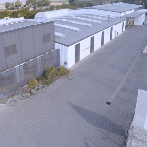 Das Firmengelände des Unternehmens AkustikKompetenz by Planex in Ludwigshafen